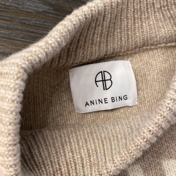 Anine Bing rare holiday sweater - Picture 5 of 6